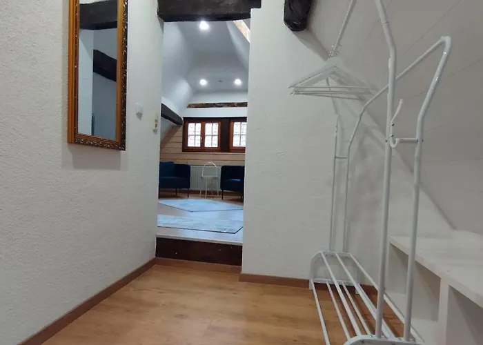 Dachgeschosswohnung In Der Altstadt Inklusive Pkw-parkplatz Alsfeld